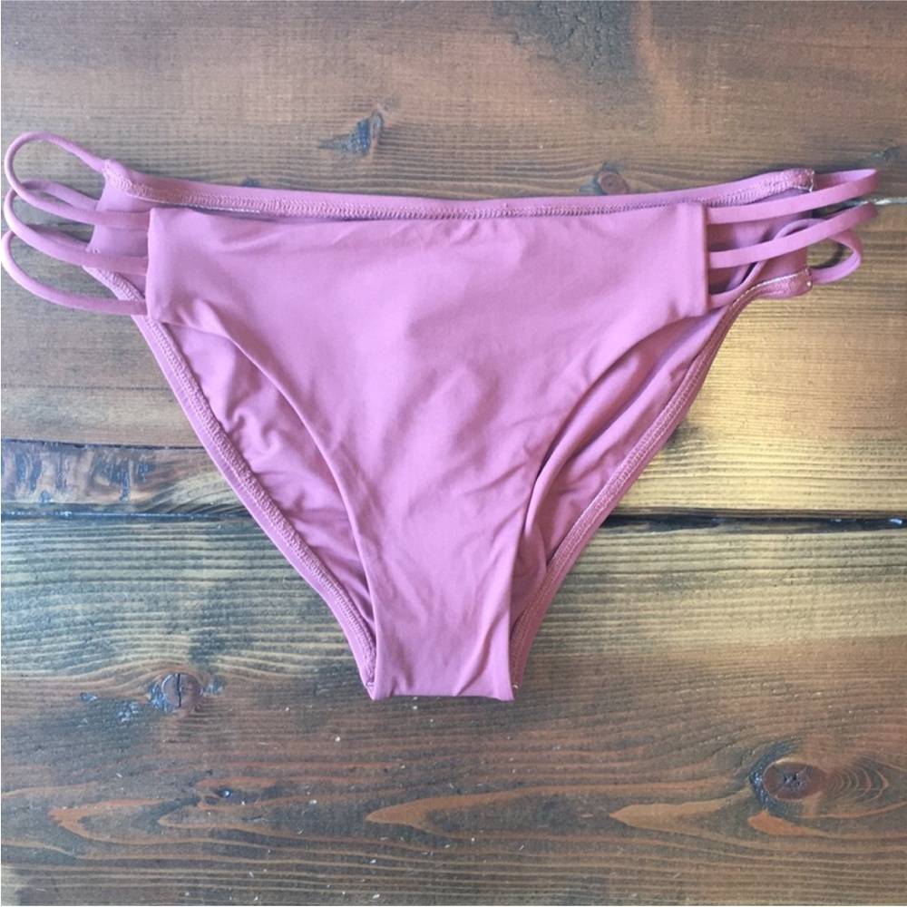 L Space Kennedy Full Cut Swimsuit Bottom NWT